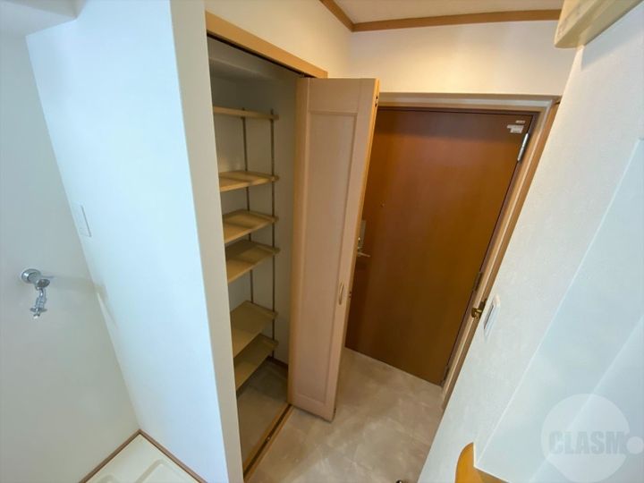 大阪府吹田市南高浜町(マンション)の賃貸物件の玄関