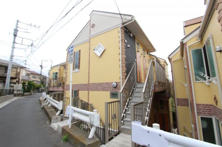 ユナイト 東寺尾システィーナの杜の外観