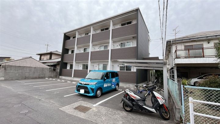 reve中島の外観