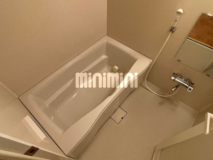 アグレアーブルの風呂