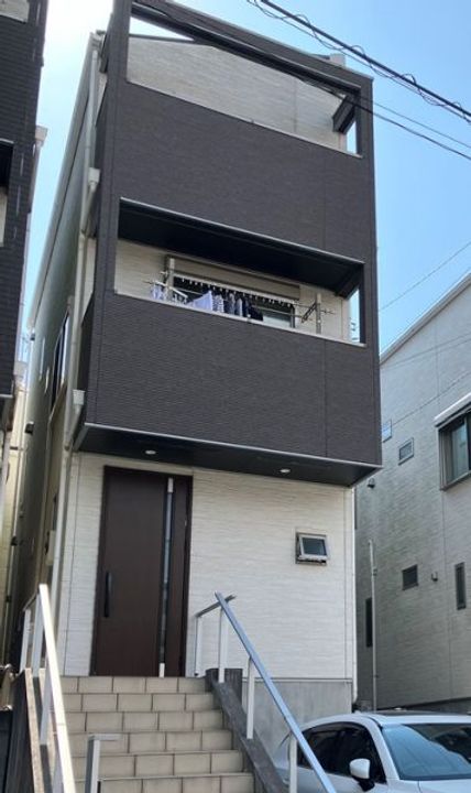 神奈川県横浜市神奈川区上反町2(一戸建)の賃貸物件の外観