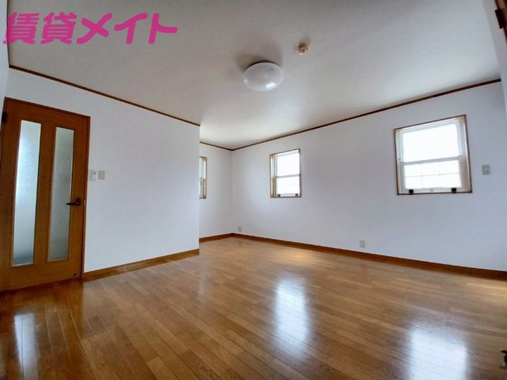 三重県津市河芸町影重(一戸建)の賃貸物件の居間