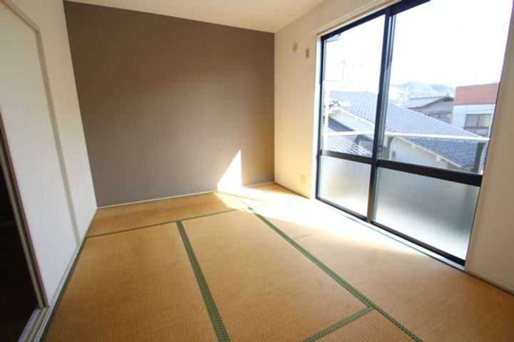 ルミエール鶴江B棟の内装