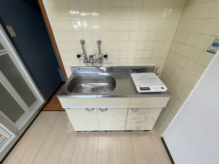 コリーヌ六甲のキッチン