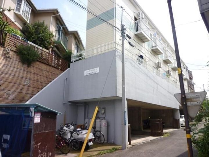 神奈川県横浜市港北区新吉田東4(アパート)の賃貸物件の外観