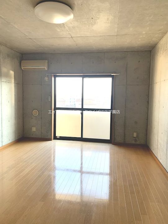 アメニティーコートつくばの居間