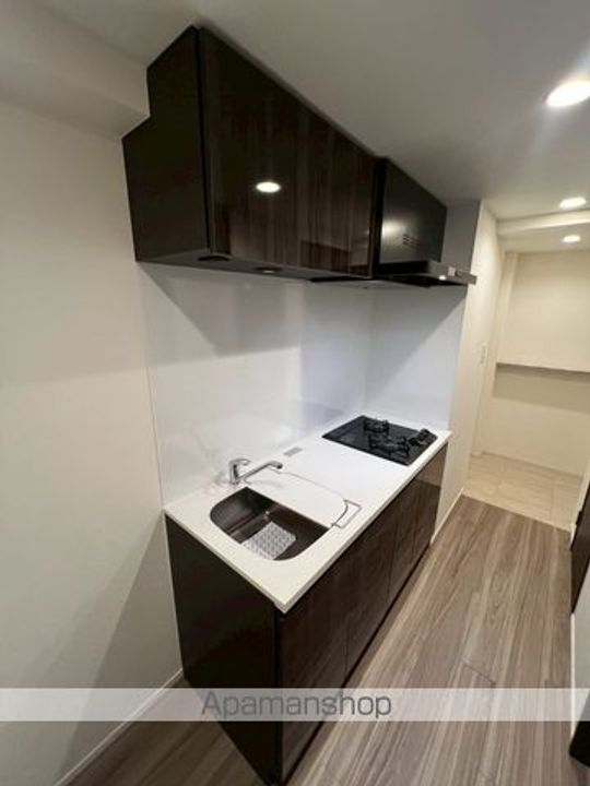 東京都中野区江原町2の賃貸マンションのキッチン