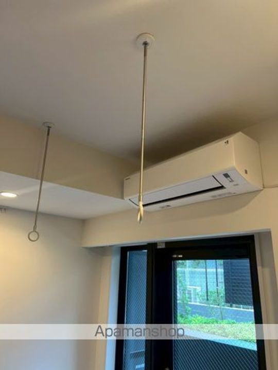 東京都中野区江原町2の賃貸マンションの内装