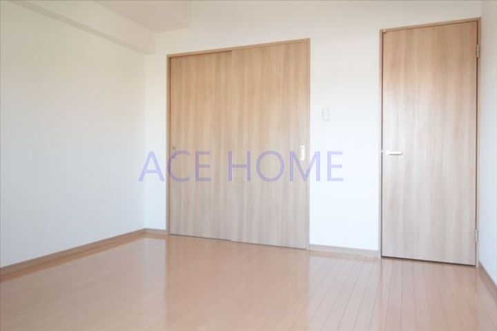 プロスパー緑地公園の内装