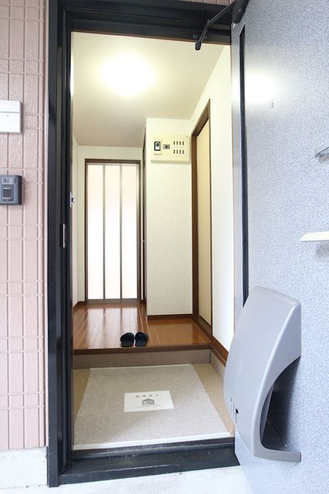 アークTUの玄関