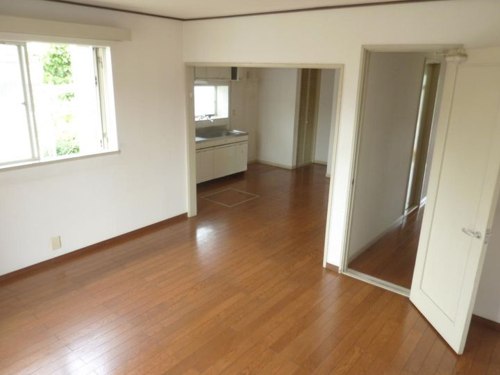 奈良県生駒市小明町(一戸建)の賃貸物件の居間