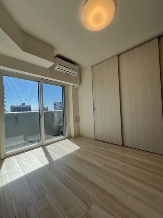 プライムネクサス平和の森公園の居間