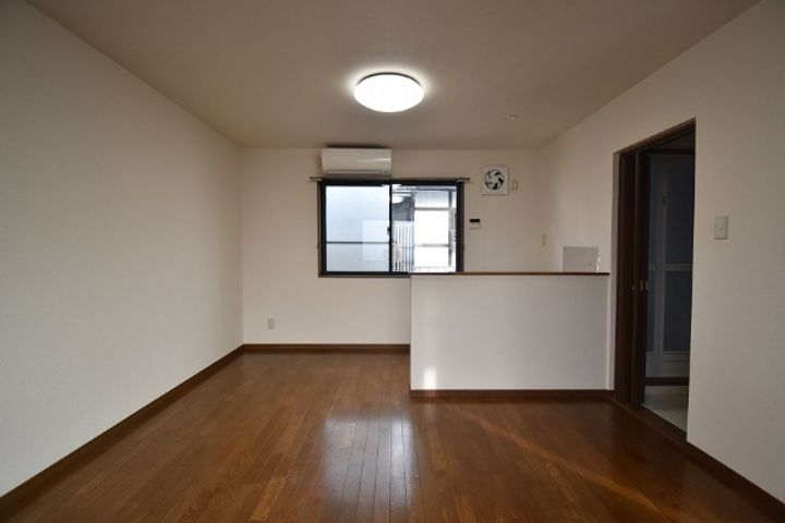 京都府京都市左京区下鴨東半木町(一戸建)の賃貸物件の居間