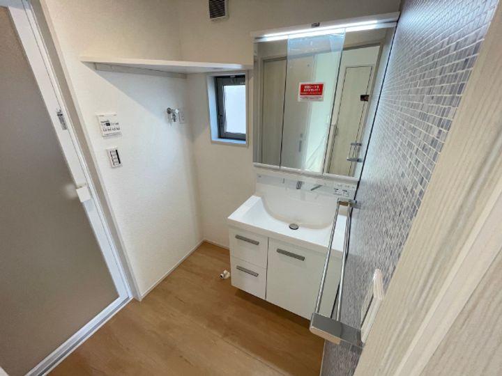 神奈川県横浜市神奈川区菅田町(一戸建)の賃貸物件の内装