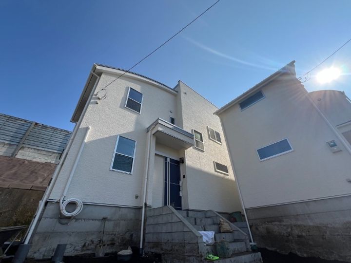 神奈川県横浜市神奈川区菅田町(一戸建)の賃貸物件の外観