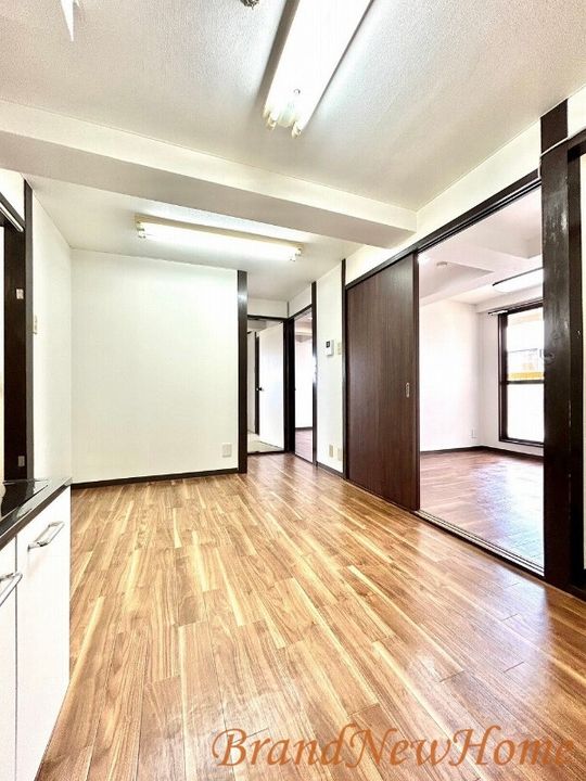 リオーラ堺の居間