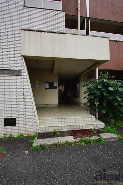 東京都練馬区向山4(マンション)の賃貸物件の地図