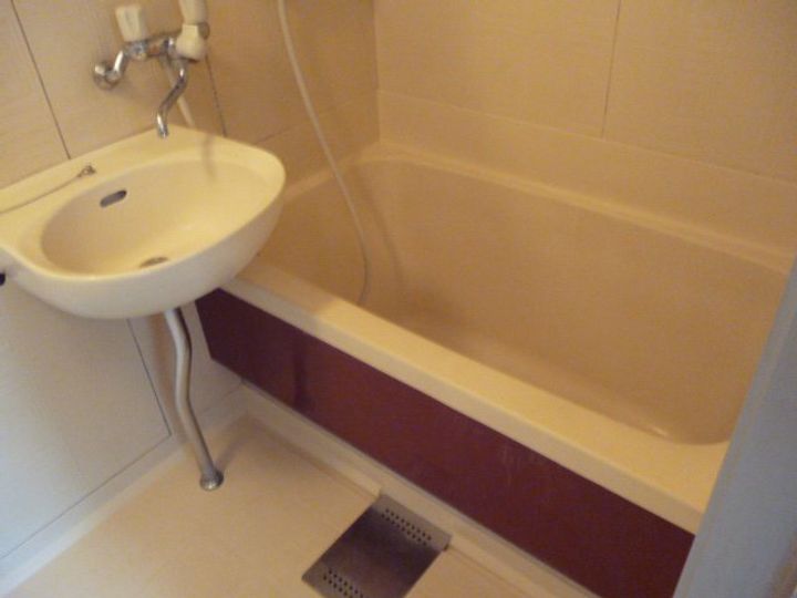 メゾンプルミエールの風呂