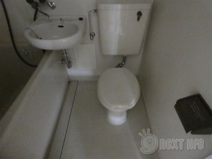 アカデミー・グローリア初穂町田合同ビルの内装