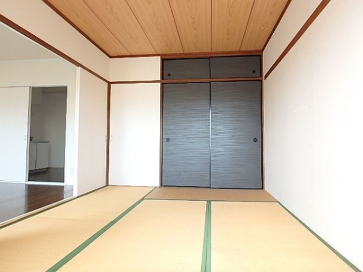 ニューマリッチ栗原の内装