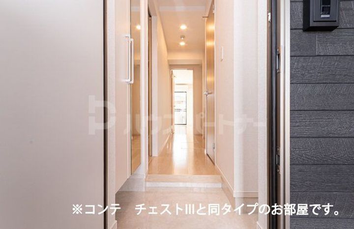 千葉県船橋市宮本4(アパート)の賃貸物件の玄関