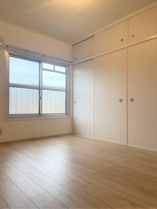 URさつきが丘の内装