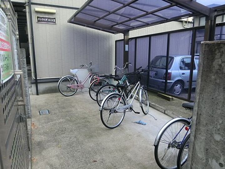 東京都調布市上石原1(アパート)の賃貸物件の地図