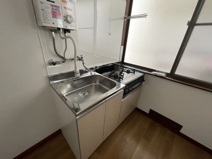 張替荘のキッチン