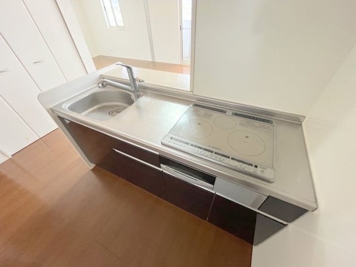 シャルマン ヴィラージュD棟のキッチン