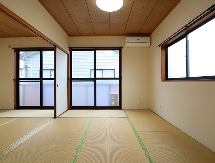 ハイツメイフラワーBの居間