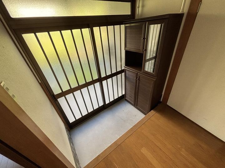 京都府亀岡市篠町柏原町頭(一戸建)の賃貸物件の玄関