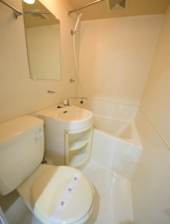 クオリアビルの内装