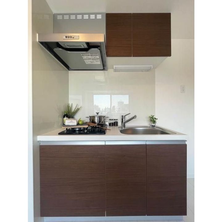 東京都渋谷区広尾5(マンション)の賃貸物件のキッチン