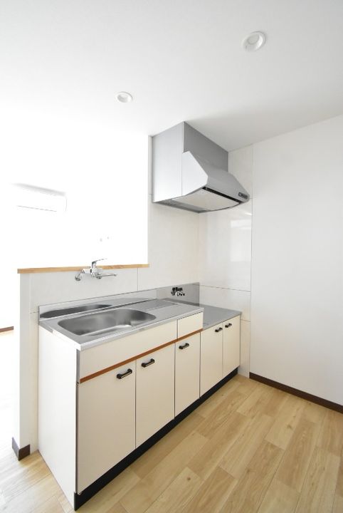 キャンバス B棟のキッチン