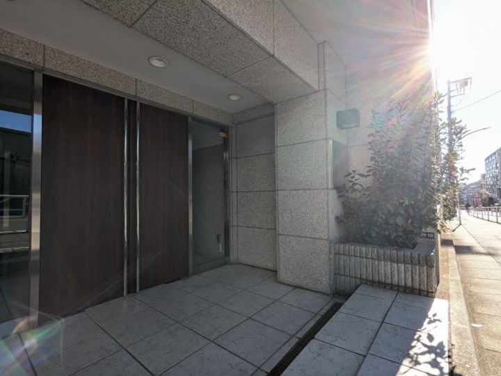 ルクレ初台の地図