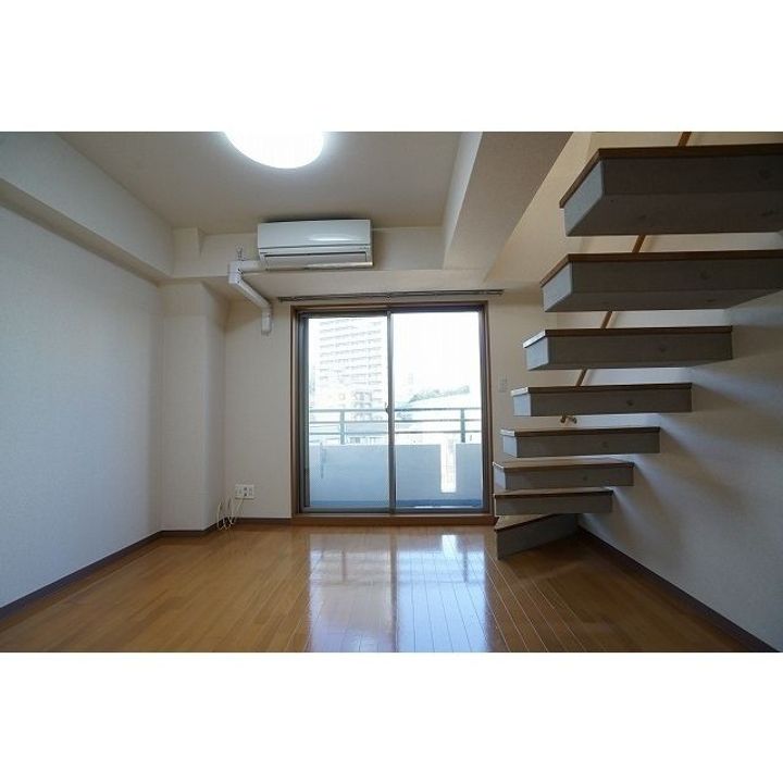 東京都目黒区東山3(マンション)の賃貸物件の居間