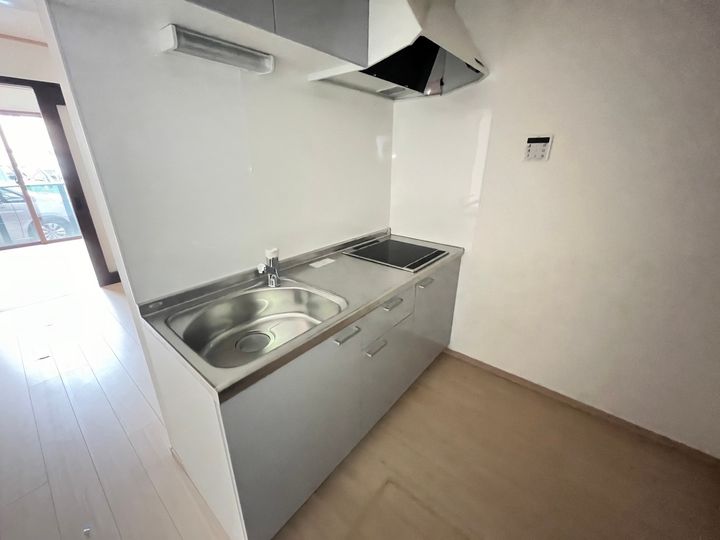 センテンス長町のキッチン