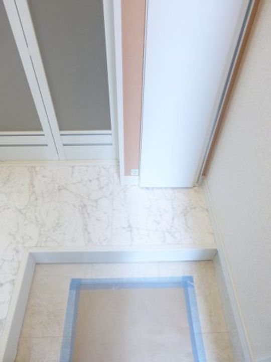 ユナイト藤崎エルカーノの杜の玄関