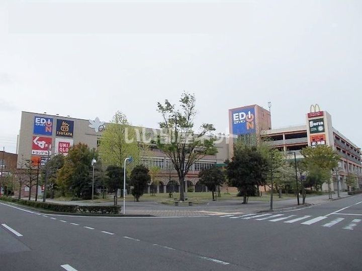 ラポール敷島の周辺