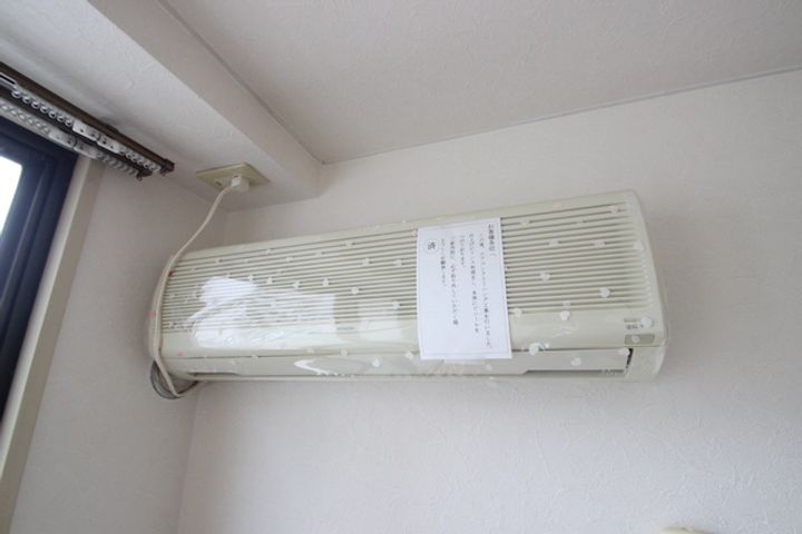 清水ビルの内装