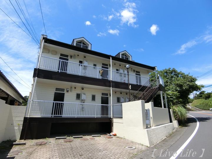 エレガンス岡の地図