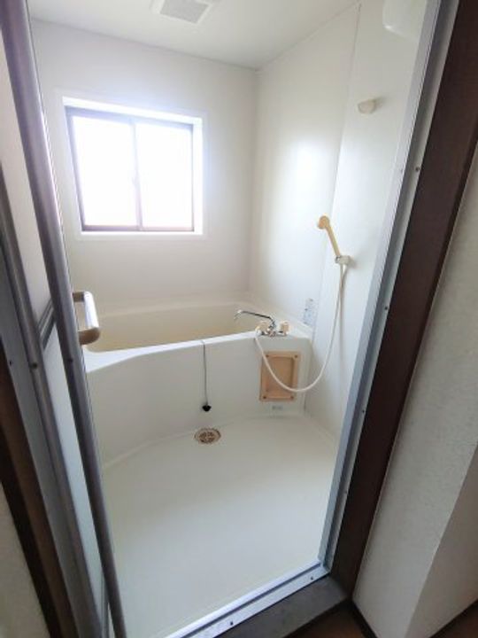 ビアンネートル新保の風呂