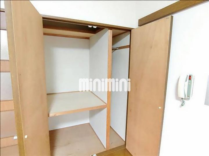 クレール小林の内装