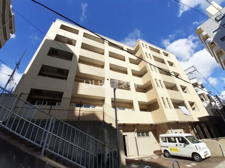 ウォームスヴィル神戸元町JPの外観
