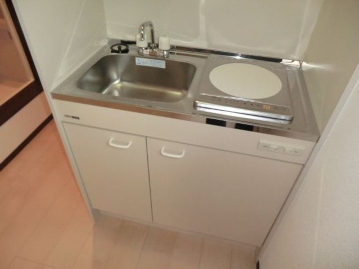 東京都足立区中川2(アパート)の賃貸物件のキッチン