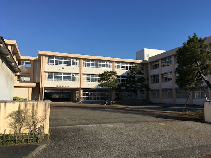 ヴィリアグランデの周辺