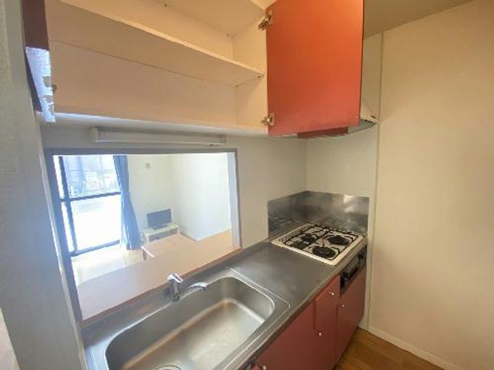 レオパレスつよしのキッチン