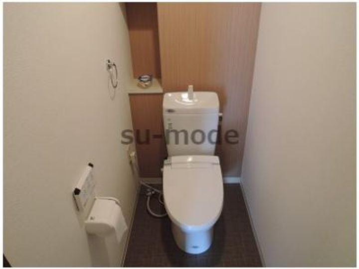 高槻・阿武山九番街東2号棟の内装