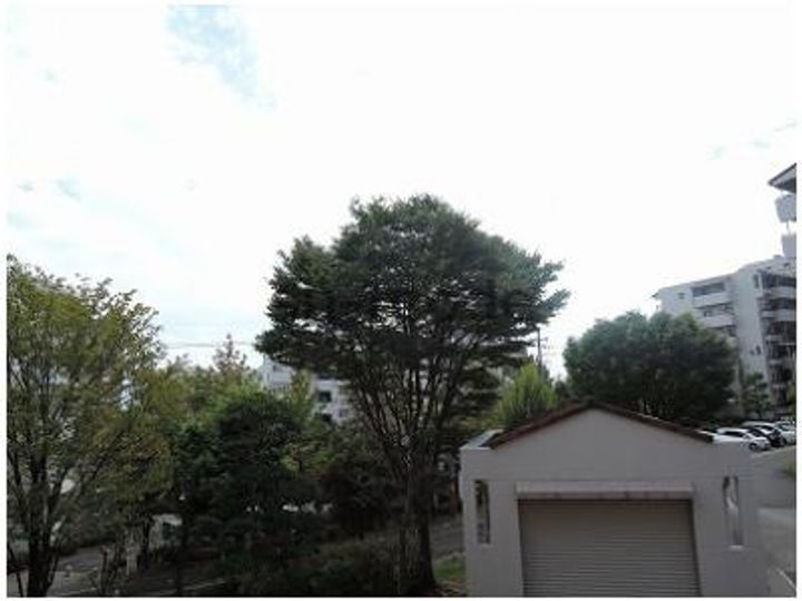 高槻・阿武山九番街東2号棟のその他画像