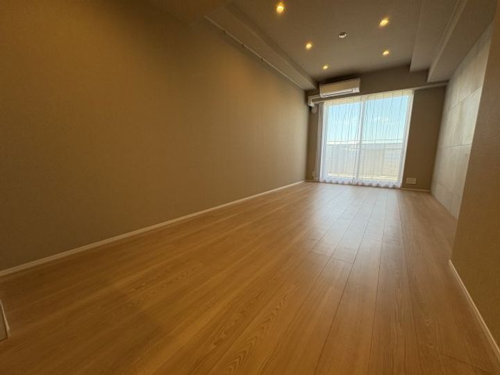 ラピタス31西宮の居間